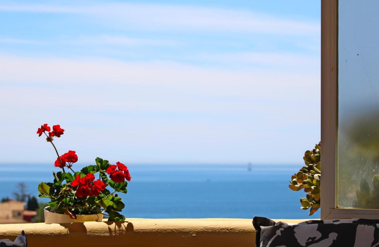 丰希罗拉Amazing Sea View公寓 外观 照片